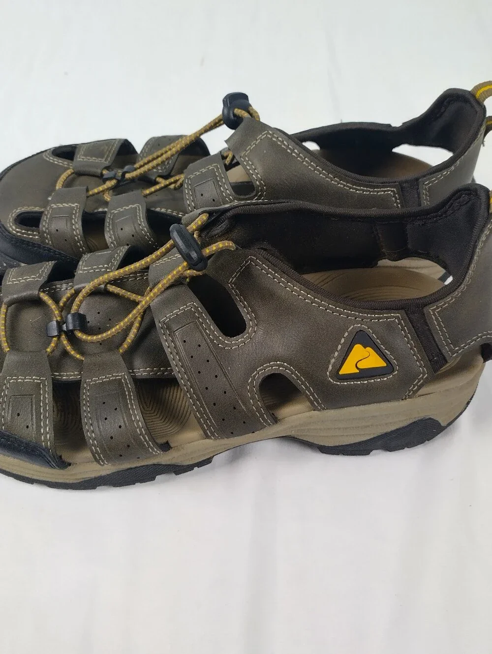 Ozark Trail Fisherman Men's Size 7 Sandal Closed Toe Bungee Lace Leather Outdoor
